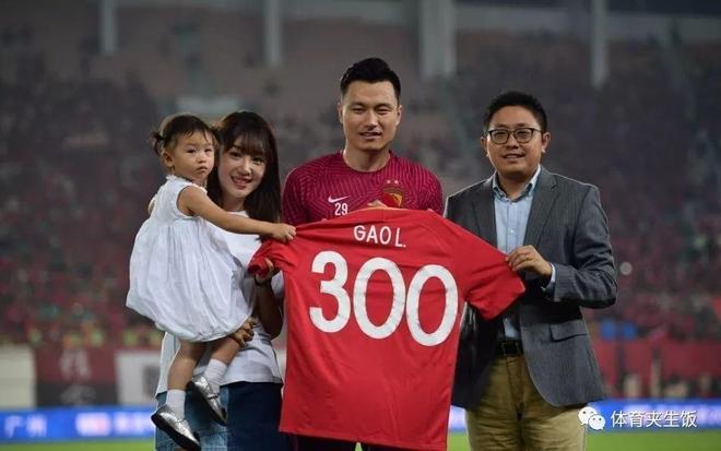 赛后体能课后，斯图加特远射贴柱备战亚冠，话题不断，训练强度明显提升的简单介绍