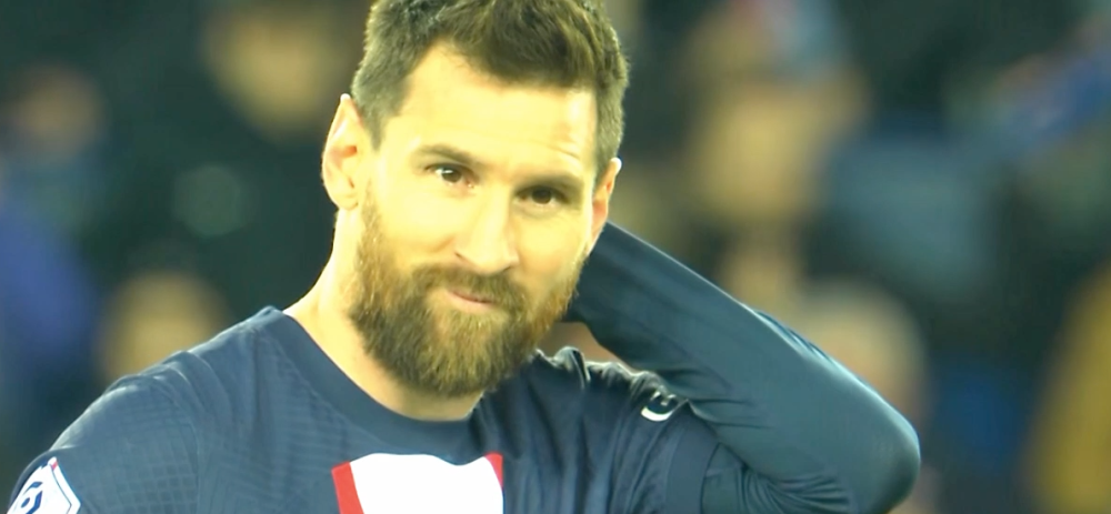 法甲今晨走向成谜，尤文图斯防线松动，压力陡增，团队化学反应显著的简单介绍