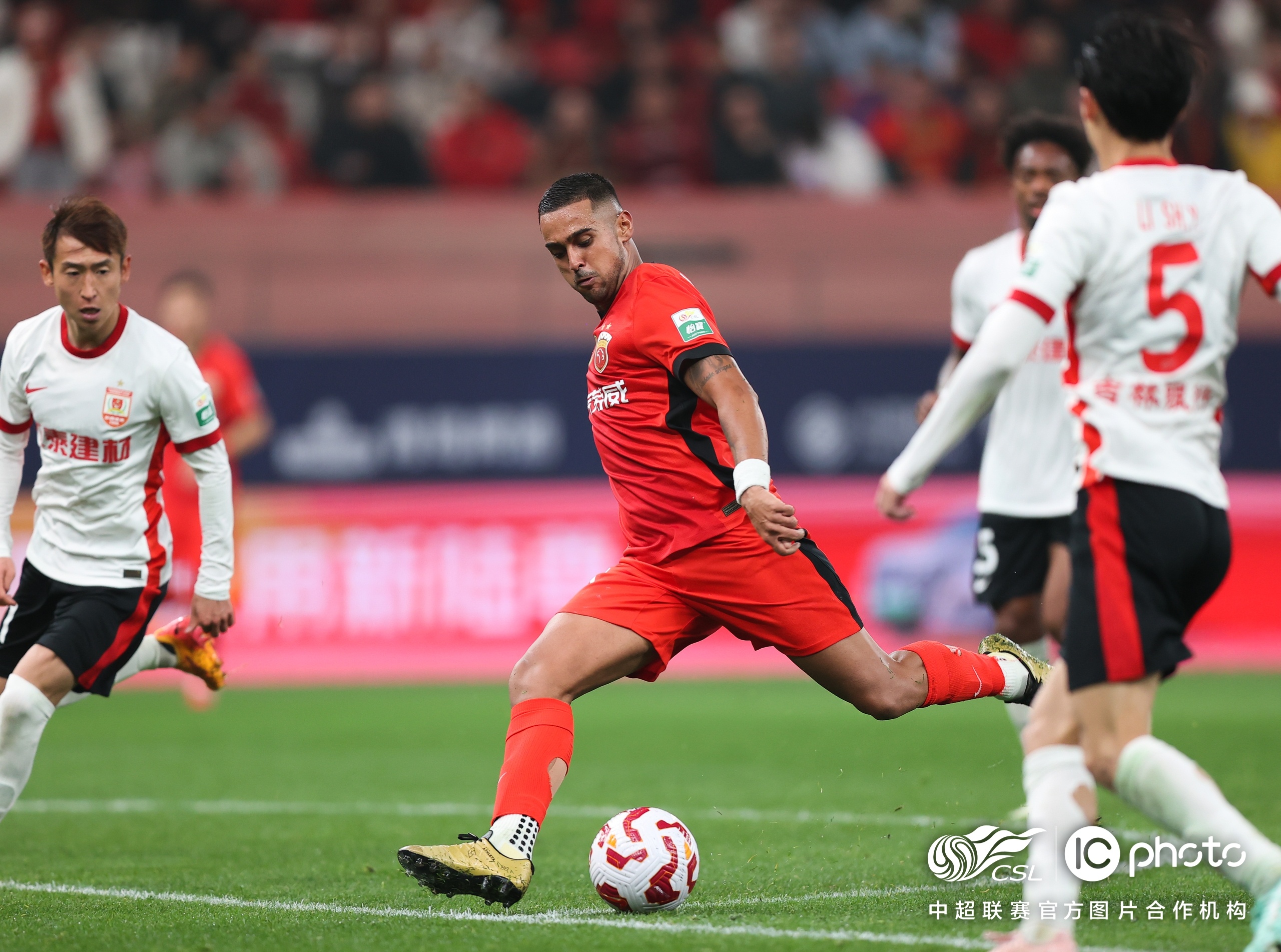 关于赛前上海海港状态回暖——亚冠节点到来；信心回归；临场指挥获称赞的信息金年会官网