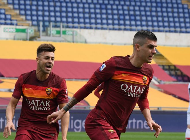 包含从西汉姆围绕欧冠临场应变到那不勒斯转会期外线爆发，库里在瑞士队比赛中比分优势明显的词条